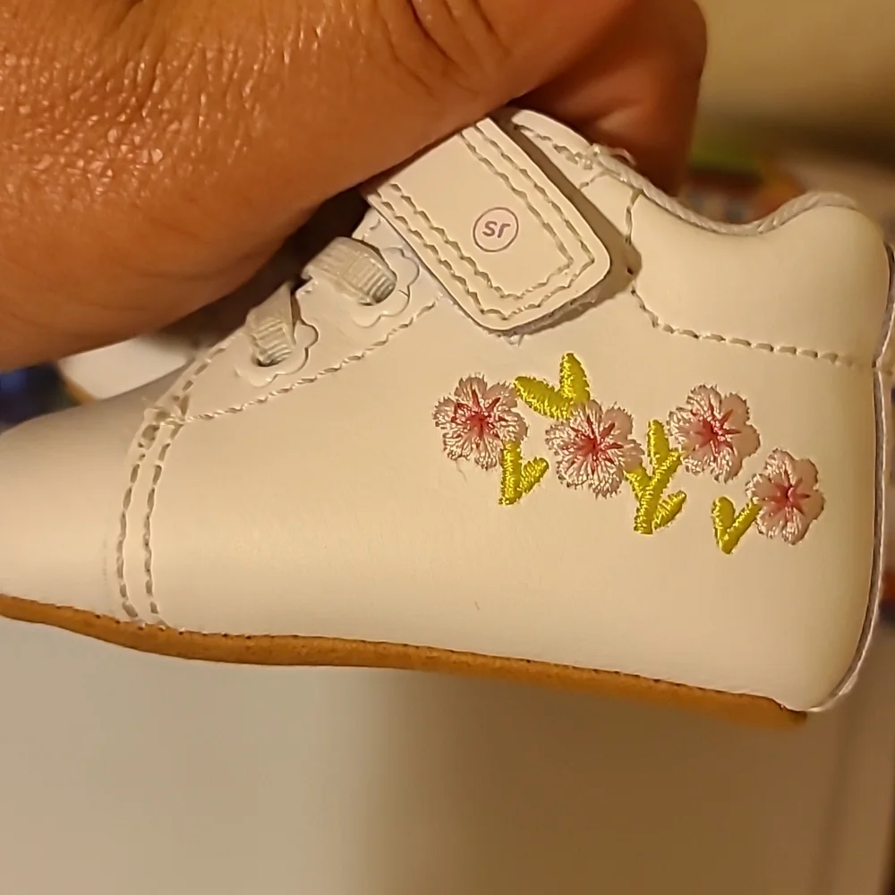 Shoes - Picture 3 of 3